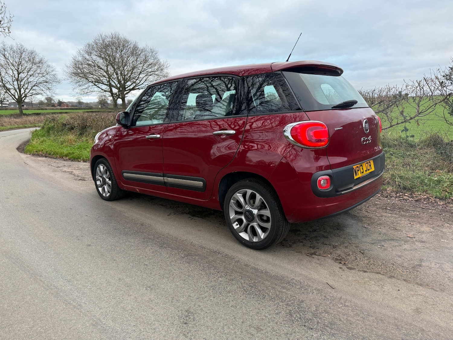 Used Fiat 500L 2013 for sale - 77173307: Photo 2