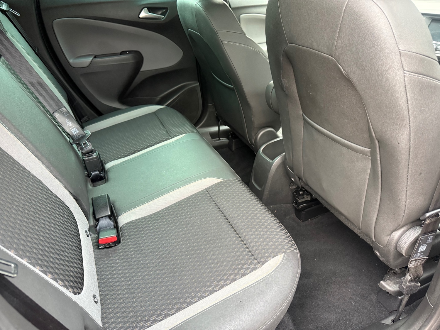 Used Vauxhall Crossland X 2018 for sale - 76681816: Photo 11