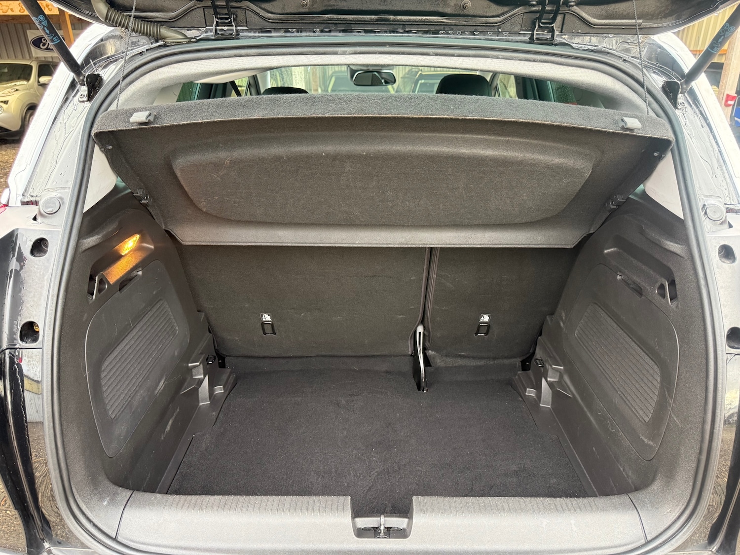 Used Vauxhall Crossland X 2018 for sale - 76681816: Photo 12