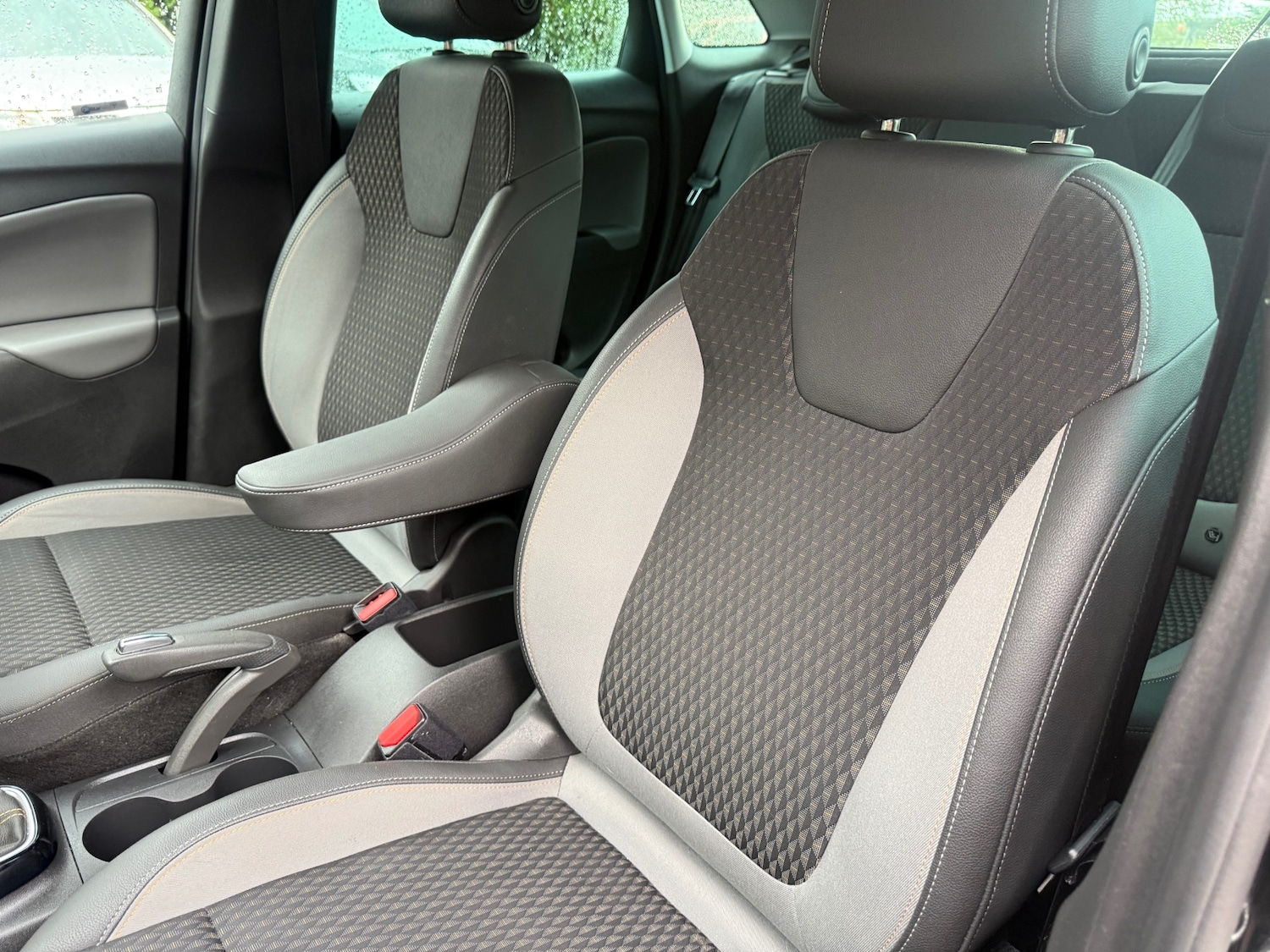 Used Vauxhall Crossland X 2018 for sale - 76681816: Photo 17