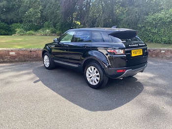 Used Land Rover Range Rover Evoque 2017 for sale - 79101551: Photo