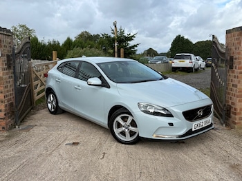 Used Volvo V40 2012 for sale - 75955980: Photo