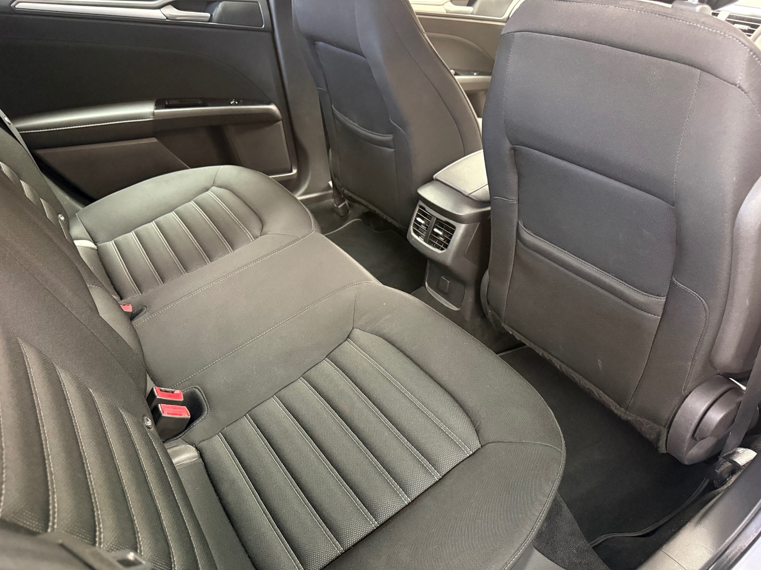 Used Ford Mondeo 2015 for sale - 77629451: Photo 11