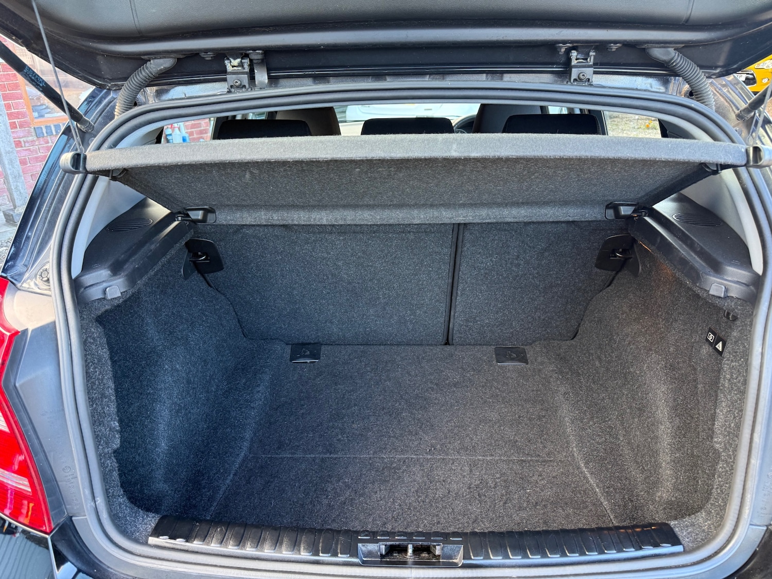 Used BMW 1 Series 2011 for sale - 76384185: Photo 12