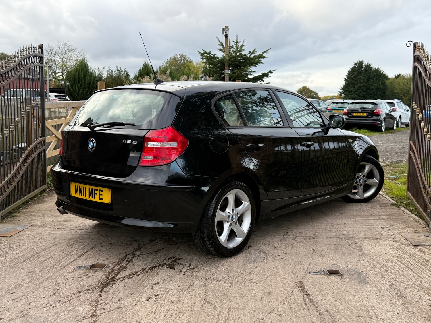 Used BMW 1 Series 2011 for sale - 76384185: Photo 4