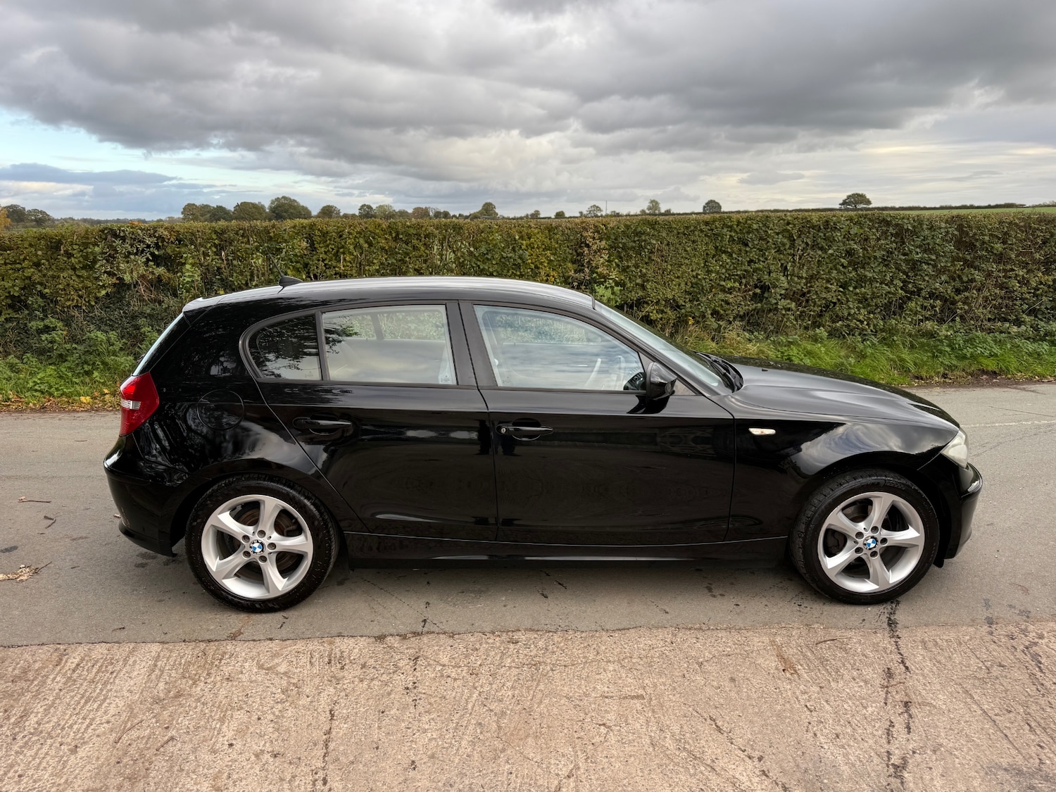 Used BMW 1 Series 2011 for sale - 76384185: Photo 6