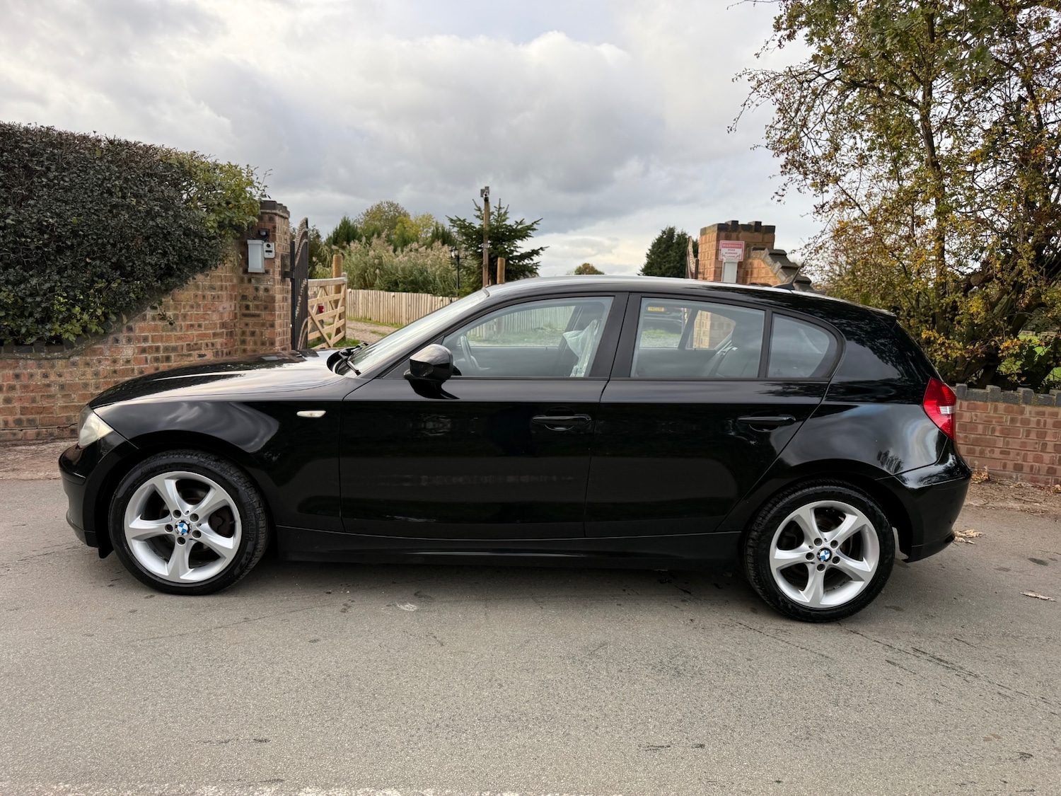 Used BMW 1 Series 2011 for sale - 76384185: Photo 7