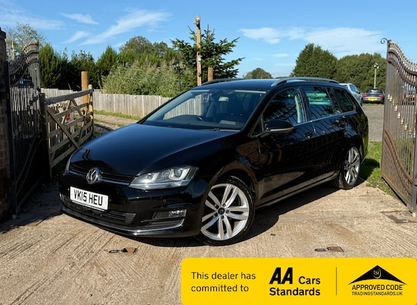 Used Volkswagen Golf 2015 for sale - 76181590: Photo 1