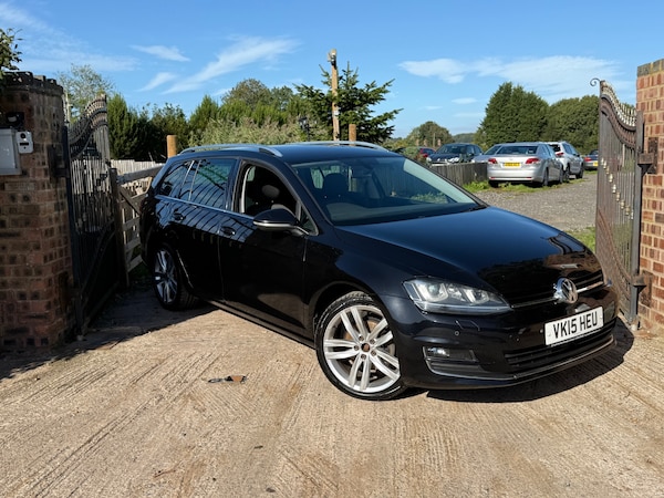 Used Volkswagen Golf 2015 for sale - 76181590: Photo 3