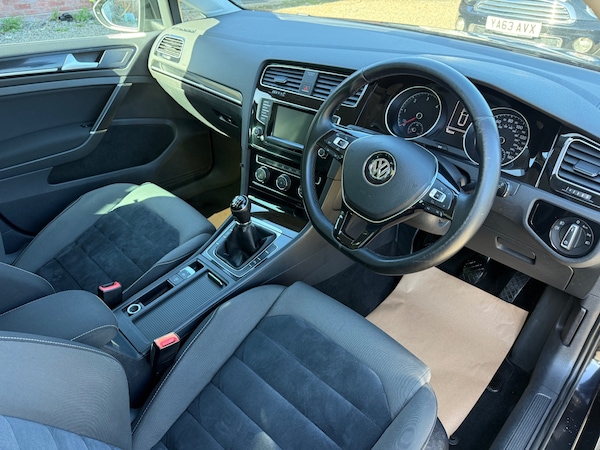 Used Volkswagen Golf 2015 for sale - 76181590: Photo 9