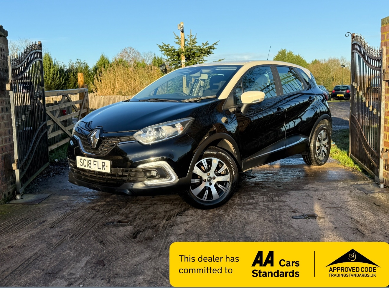 Used Renault Captur 2018 for sale - 76778335: Photo 1