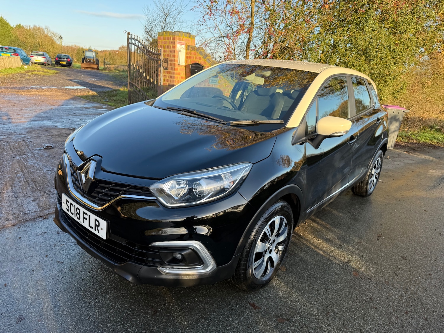 Used Renault Captur 2018 for sale - 76778335: Photo 15