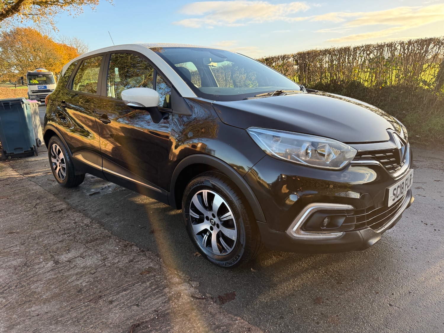 Used Renault Captur 2018 for sale - 76778335: Photo 16