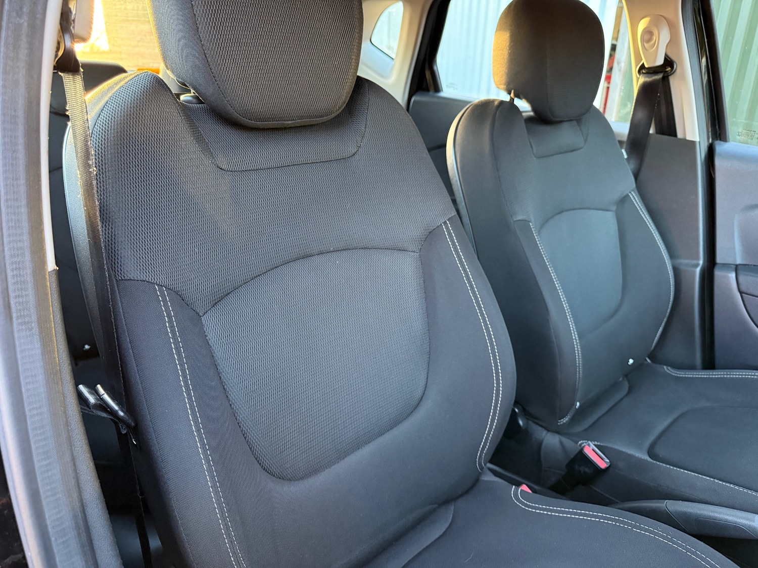 Used Renault Captur 2018 for sale - 76778335: Photo 19