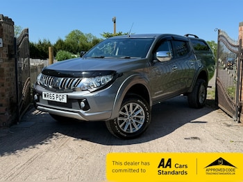 Used Mitsubishi L200 2015 for sale - 74635101: Photo