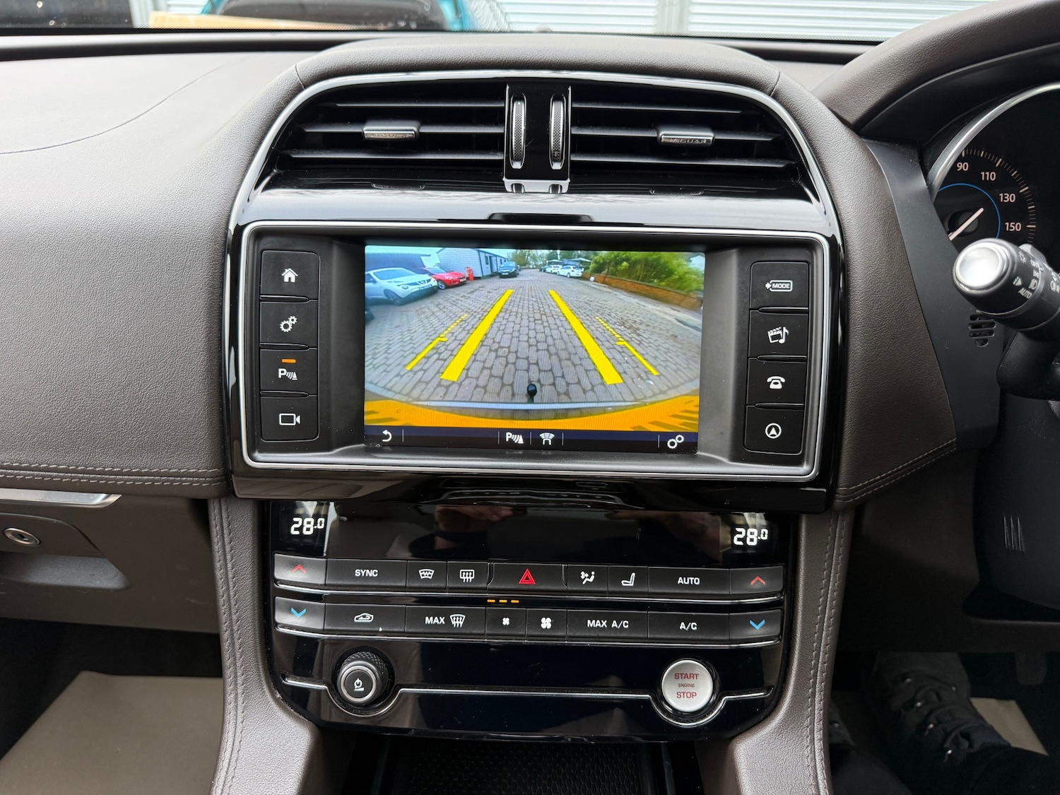 Used Jaguar F-Pace 2016 for sale - 77806946: Photo 20