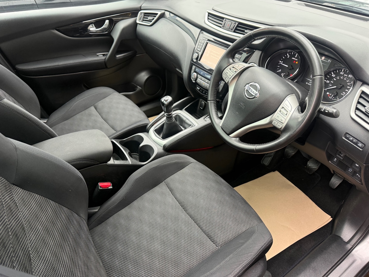 Used Nissan Qashqai 2016 for sale - 77804150: Photo 9