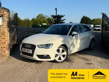 2015 (15) - 1.6 TDI 110 Sport 5dr