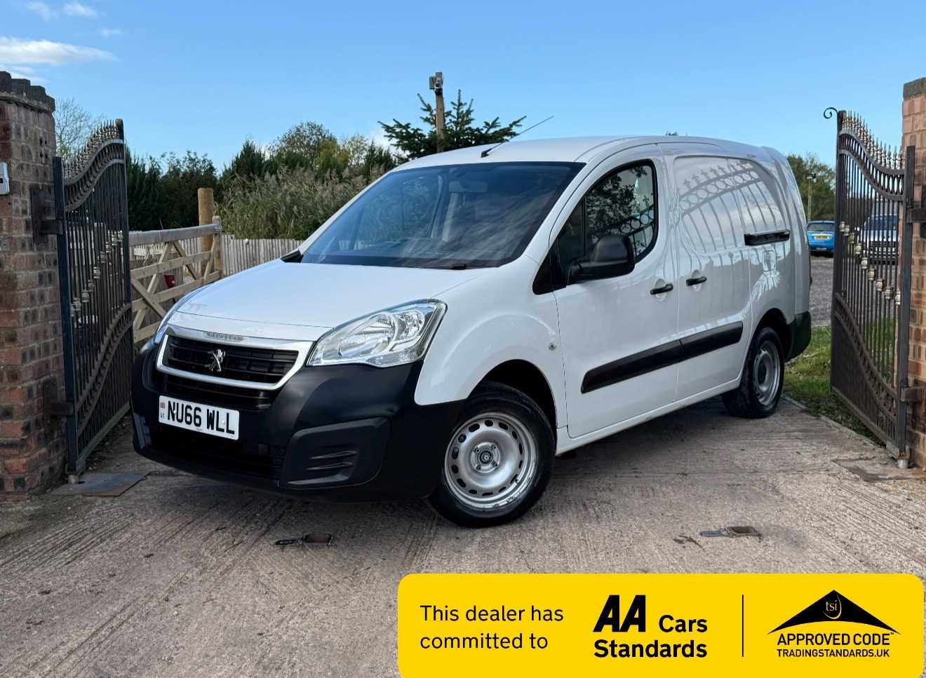 Used Peugeot Partner 2016 for sale - 76392409: Photo 1