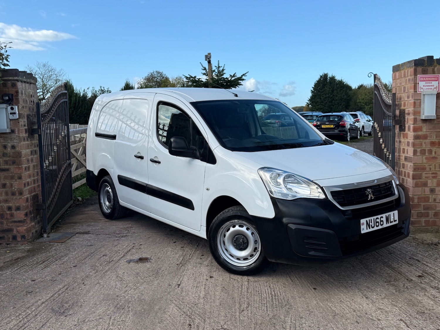 Used Peugeot Partner 2016 for sale - 76392409: Photo 3