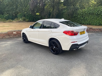 Used BMW X4 2017 for sale - 79368820: Photo