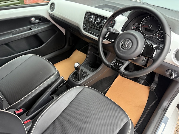 Used Volkswagen up! 2012 for sale - 75968617: Photo 9