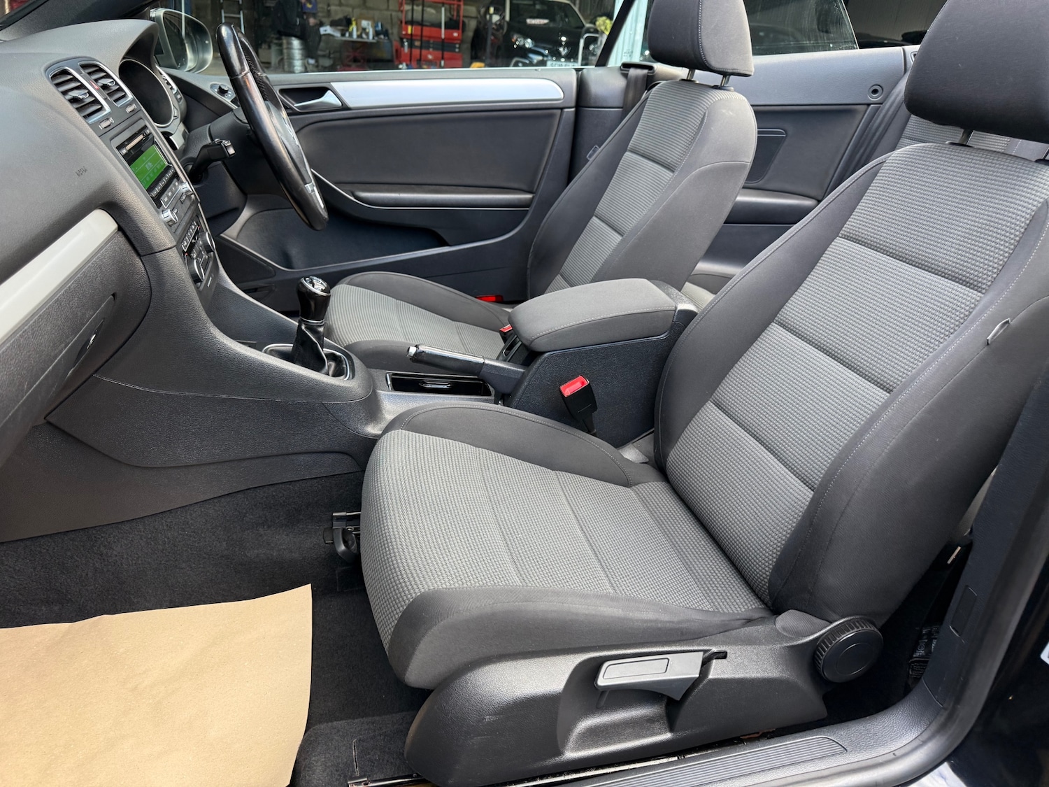 Used Volkswagen Golf 2012 for sale - 77702888: Photo 17