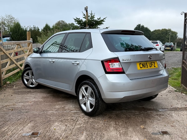 Used Skoda Fabia 2015 for sale - 76252679: Photo 4