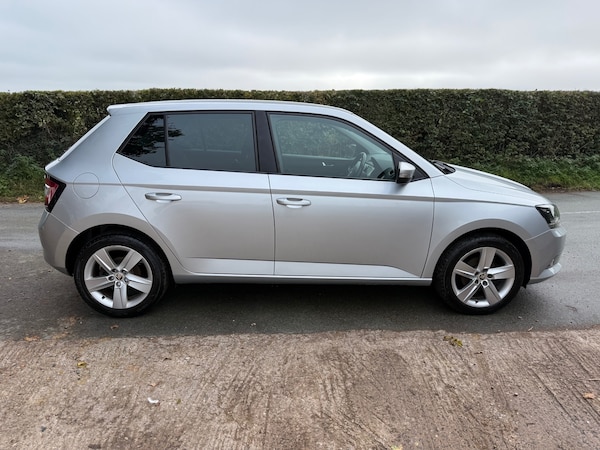 Used Skoda Fabia 2015 for sale - 76252679: Photo 6