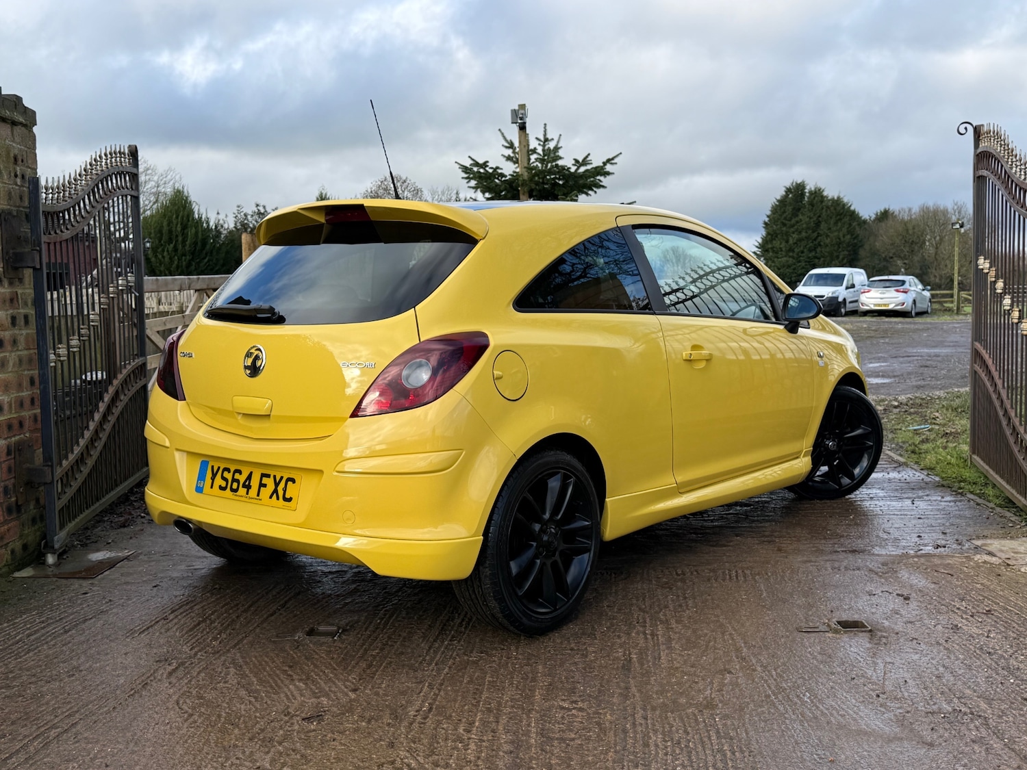 Used Vauxhall Corsa 2014 for sale - 77234503: Photo 4
