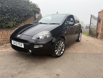 Used Fiat Punto 2013 for sale - 76249289: Photo