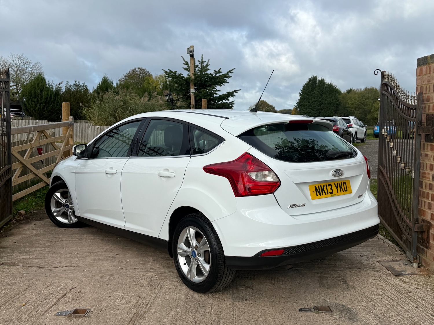 Used Ford Focus 2013 for sale - 76449247: Photo 5