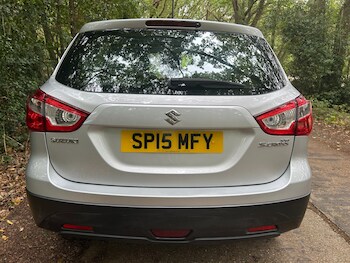 Used Suzuki SX4 S-Cross 2015 for sale - 75890533: Photo