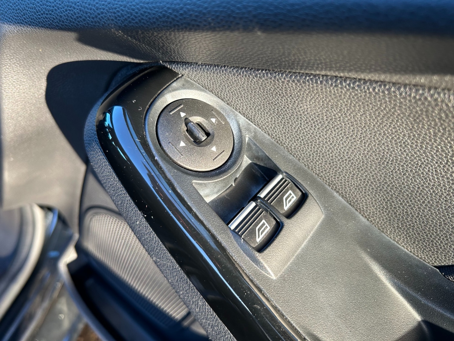 Used Ford Fiesta 2016 for sale - 76275190: Photo 14