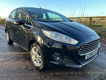 Used Ford Fiesta 2016 for sale - 76275190: Photo