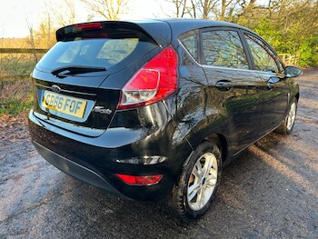 Used Ford Fiesta 2016 for sale - 76275190: Photo