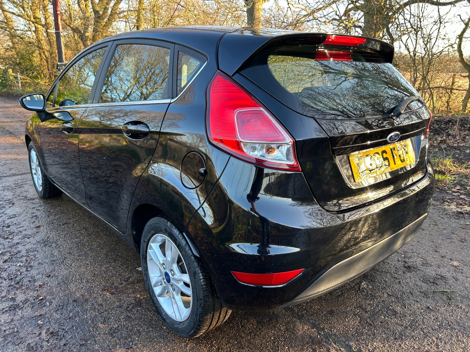 Used Ford Fiesta 2016 for sale - 76275190: Photo 5