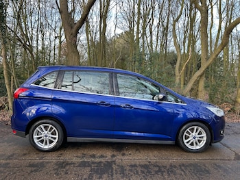 Used Ford Grand C-Max 2016 for sale - 77381028: Photo