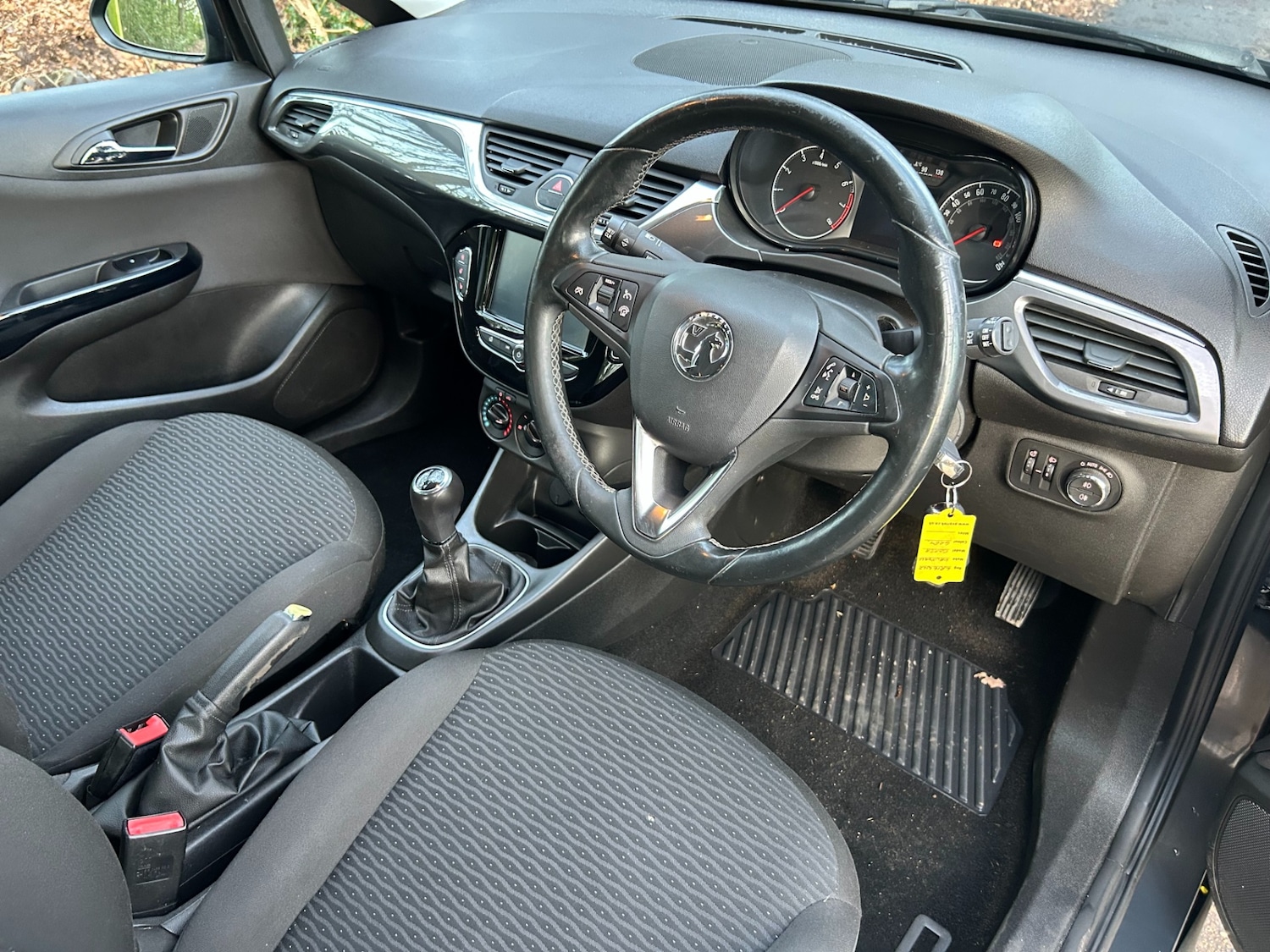 Used Vauxhall Corsa 2016 for sale - 77378124: Photo 10