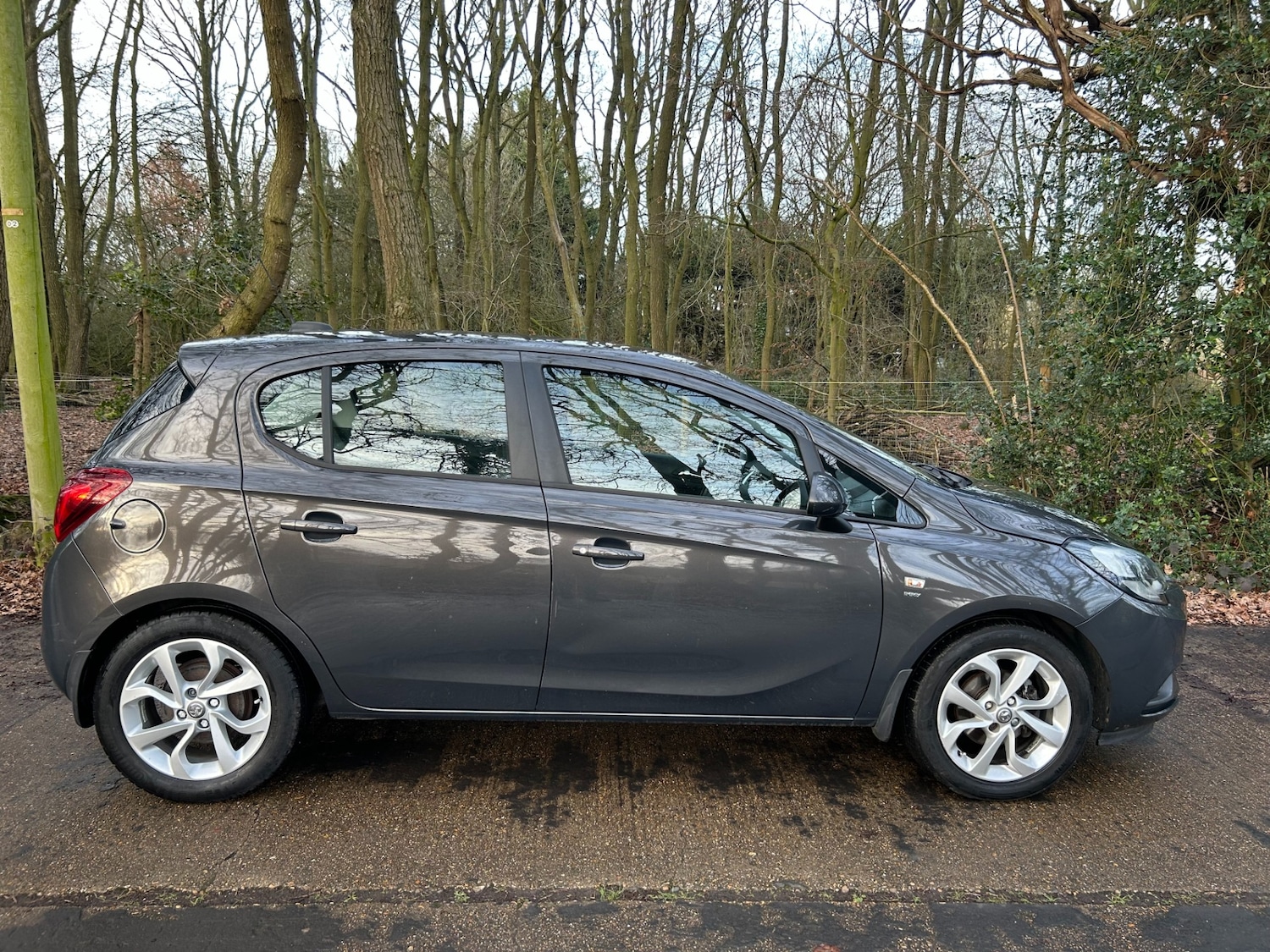 Used Vauxhall Corsa 2016 for sale - 77378124: Photo 2