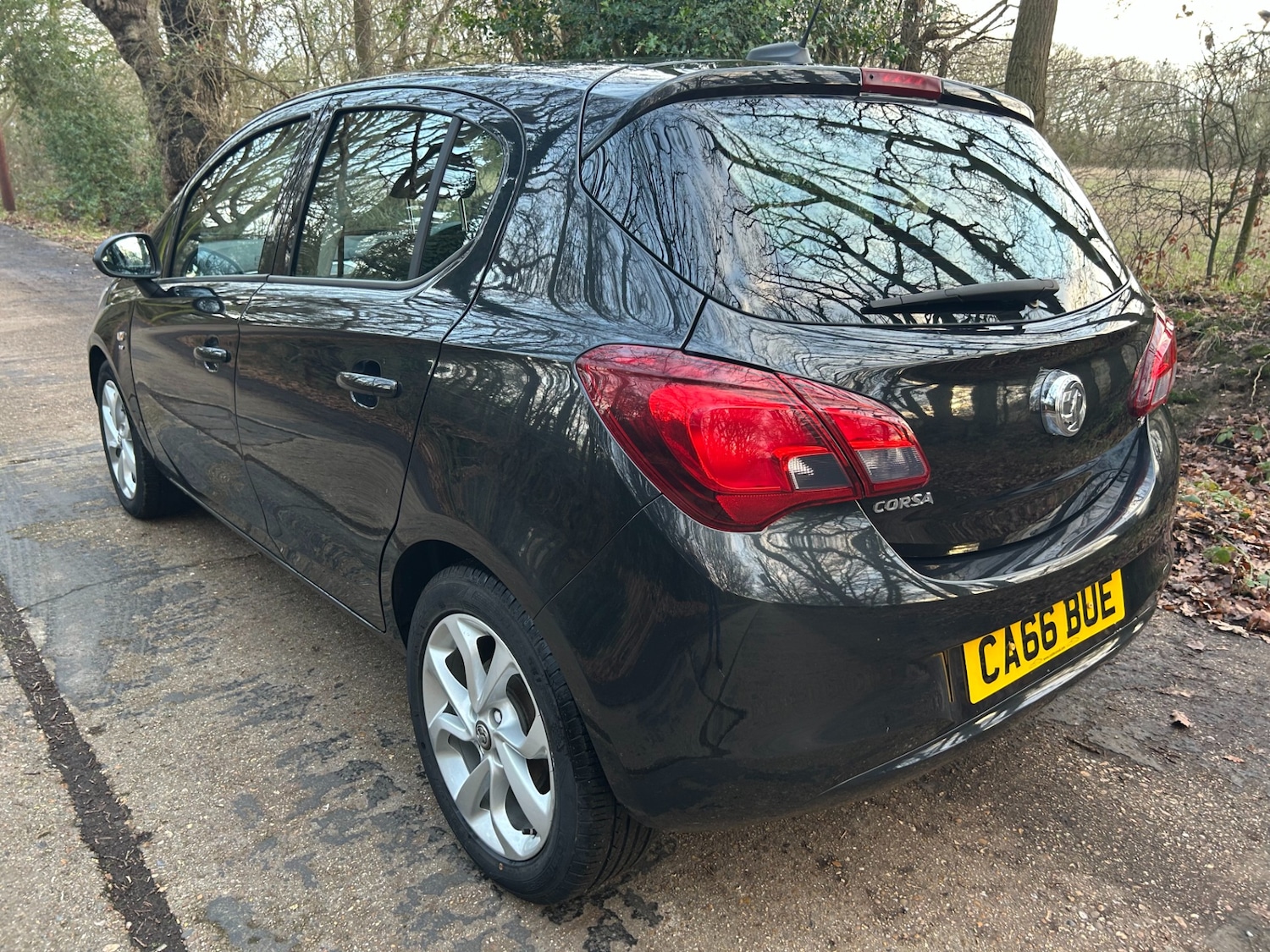 Used Vauxhall Corsa 2016 for sale - 77113348: Photo 5