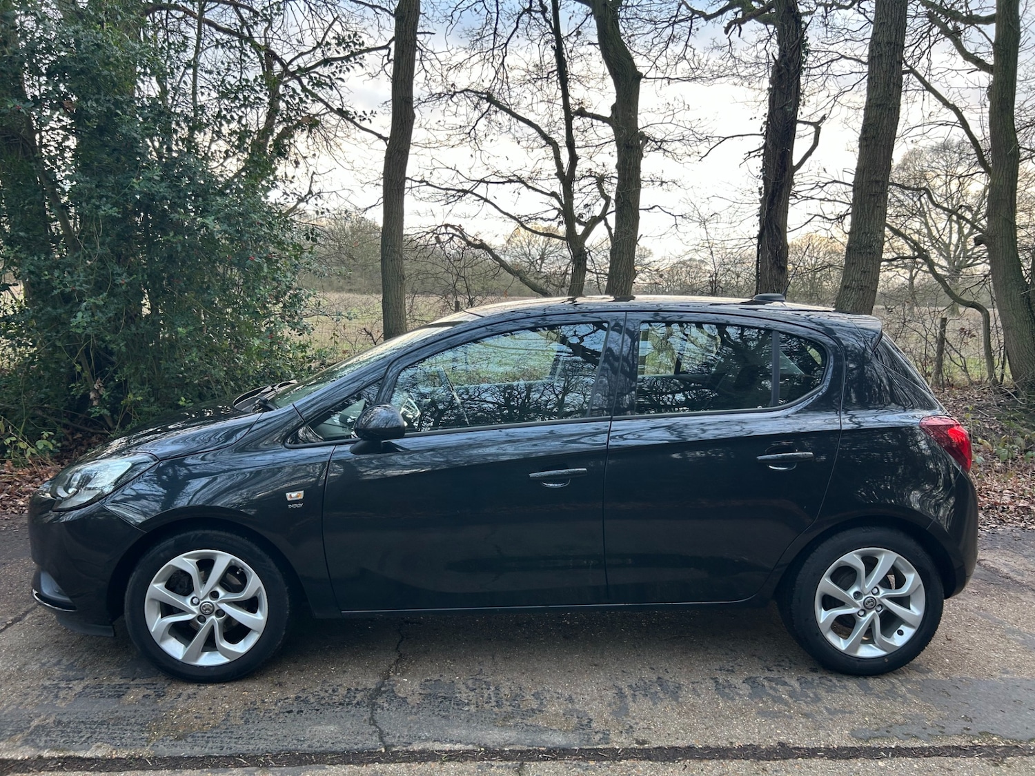 Used Vauxhall Corsa 2016 for sale - 77113348: Photo 6