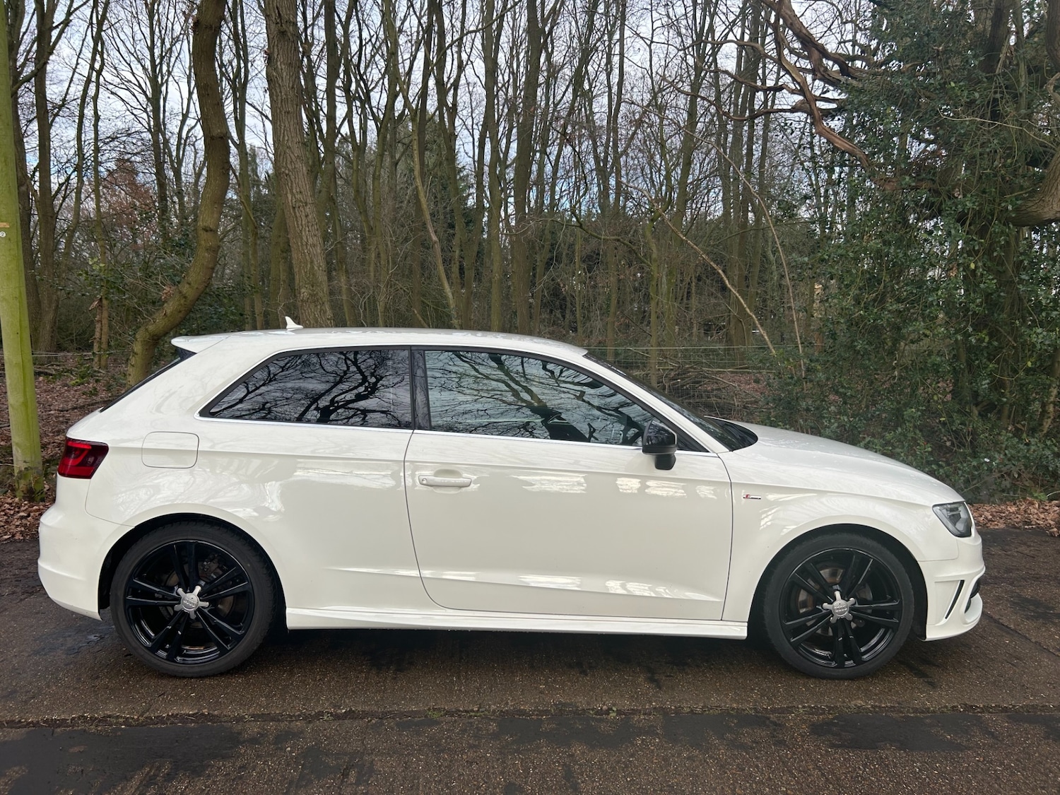 Used Audi A3 2013 for sale - 77275130: Photo 2