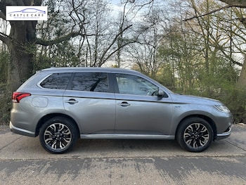 Used Mitsubishi Outlander 2016 for sale - 78170029: Photo