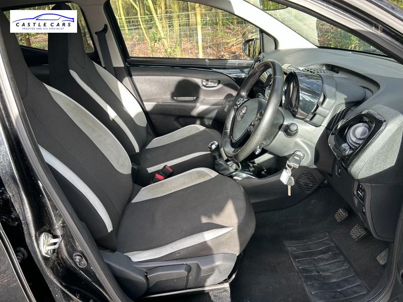 Used Toyota AYGO 2017 for sale - 77962708: Photo 10