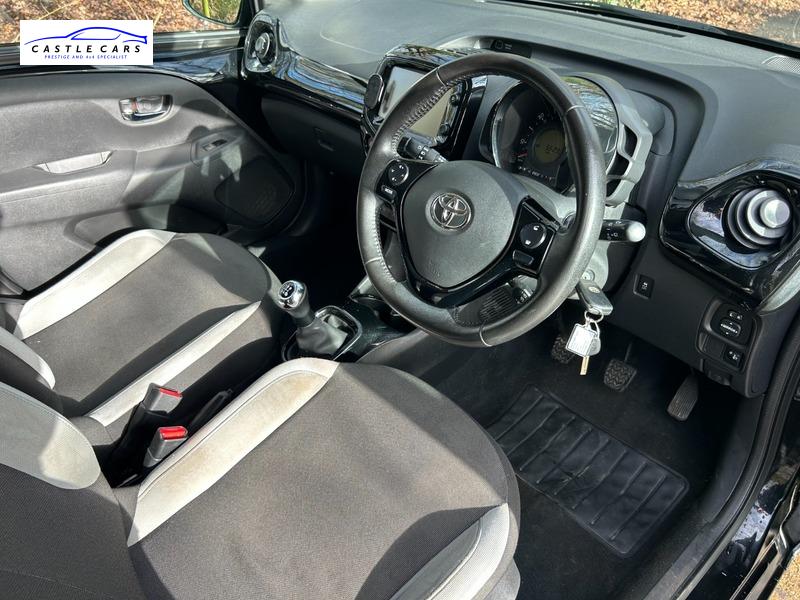 Used Toyota AYGO 2017 for sale - 77962708: Photo 9