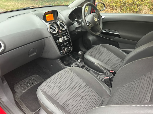 Used Vauxhall Corsa 2014 for sale - 76265745: Photo 11