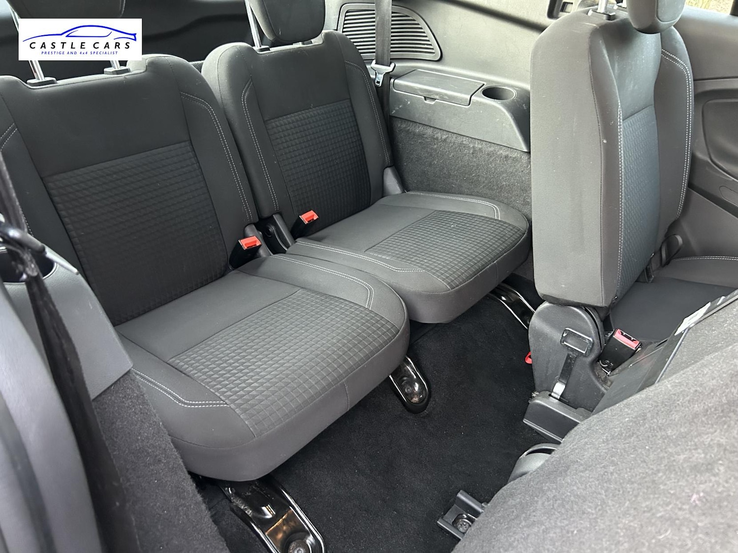 Used Ford Grand C-Max 2016 for sale - 77969061: Photo 11