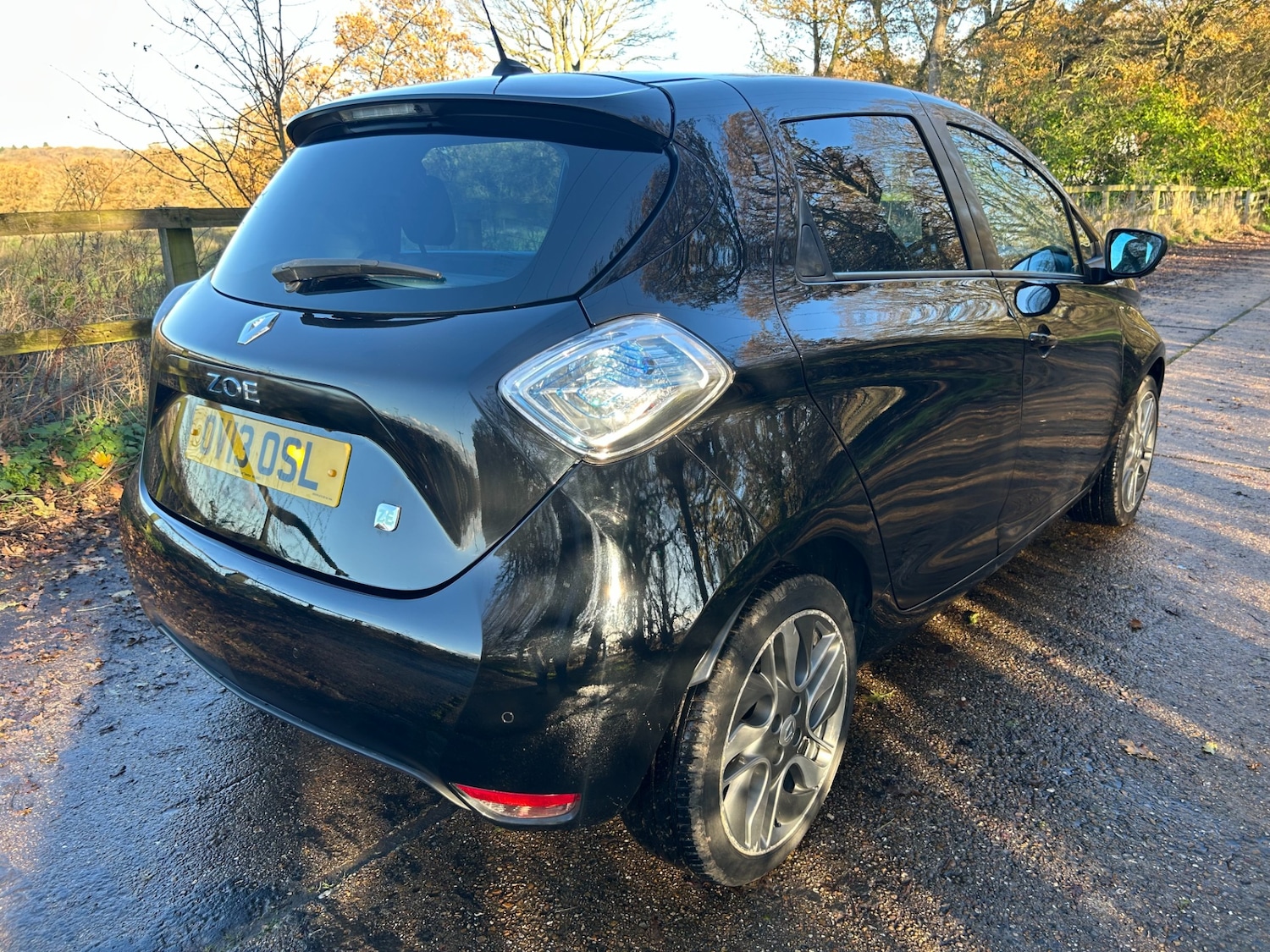 Used Renault Zoe 2013 for sale - 76799523: Photo 3