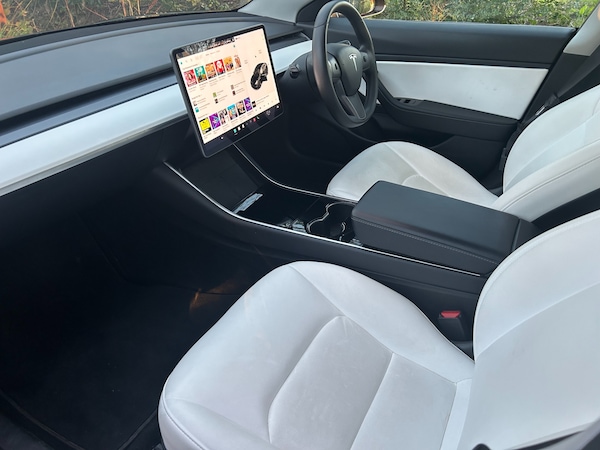 Used Tesla Model 3 2020 for sale - 74515119: Photo 11